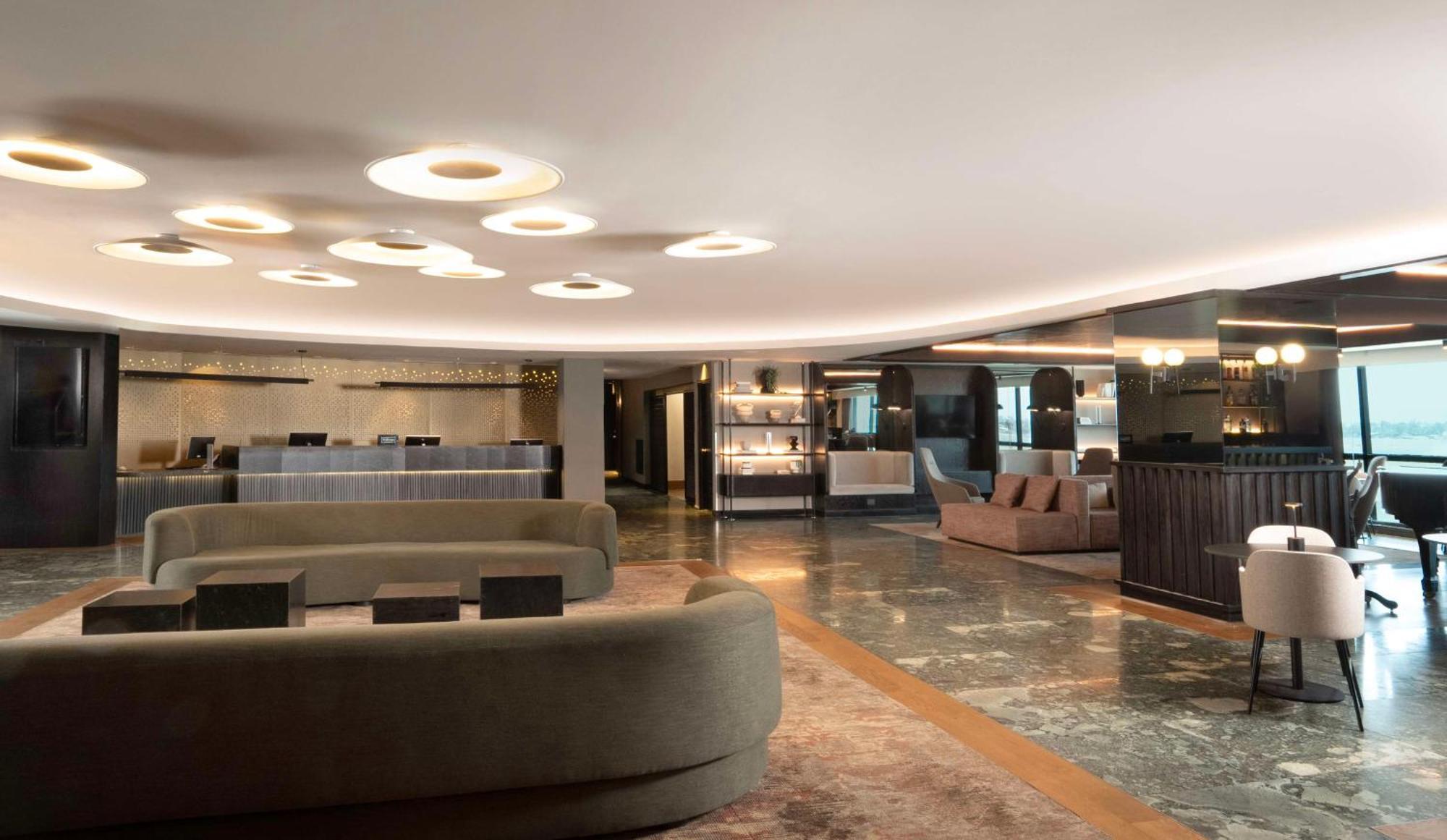 Hilton Mexico City Airport Exterior foto